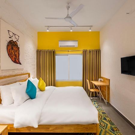 Bedzzz Varanasi By Leisure Hotels, 1 Km From Dashwasamedh Ghat Екстер'єр фото